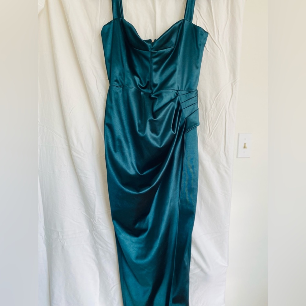 COPY - Flattering cocktail or prom dress.